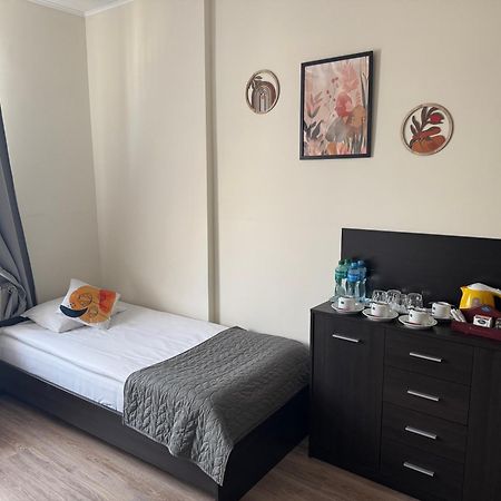 לודז' Bedrooms Piotrkowska 64 מראה חיצוני תמונה